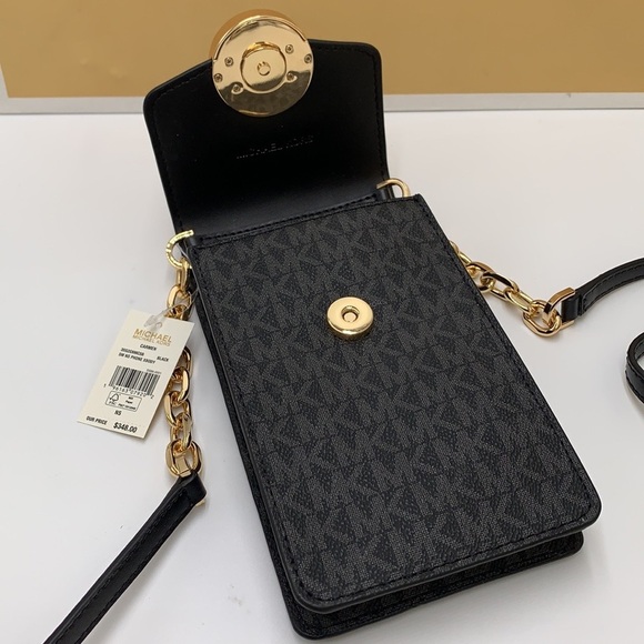 NWT MICHAEL KORS CARMEN SMALL NORTH SOUTH PHONE XBODY BLACK SIGNATURE COLOR - Picture 6 of 14